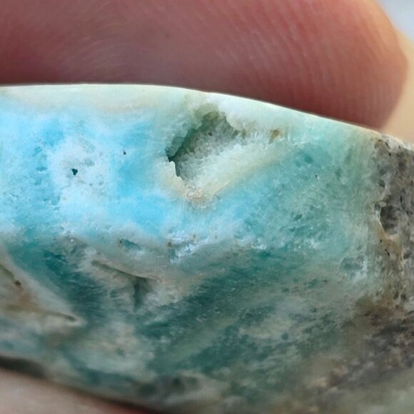 Hemimorphite ✦ Heart-Shaped Crystal ✦ 59g Blue-Green w/ Emotional Balance - Picture 4 of 15